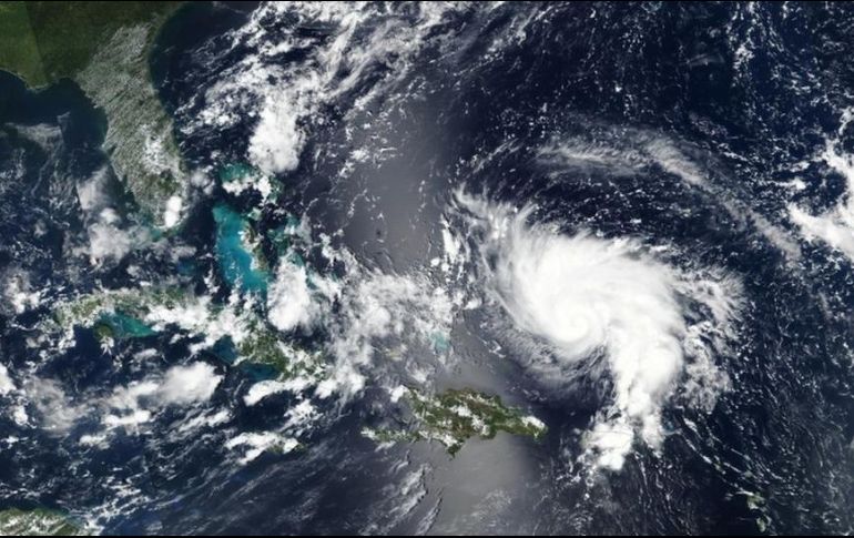 Con vientos de 165 kilómetros por hora, Dorian se acerca a las costas de Florida. REUTERS