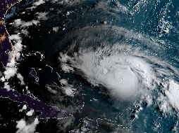 Los meteorólogos esperan que se mantenga como huracán de categoría 4 en la escala Saffir-Simpson. AFP/ N. Rammb