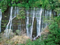 Desde ríos, caídas de agua y profundos cañones, son perfectos para disfrutar de rafting, rapel o cañonismo. CORTESÍA / EME MEDIA