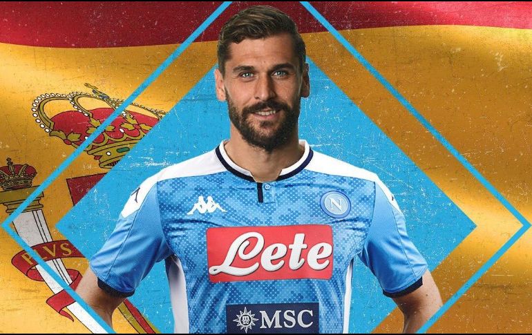 El equipo no dio detalles del traspaso, pero según los medios habría firmado un contrato de dos años. TWITTER / @sscnapoliES