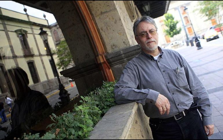 David Huerta encabezará el cartel literario de la Feria Internacional del Libro de Guadalajara. EL INFORMADOR / ARCHIVO