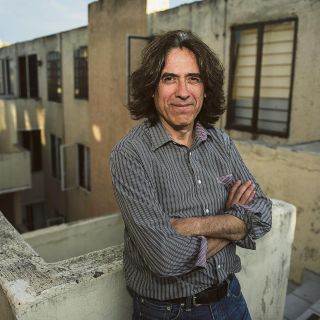 Gerardo Enciso goza la música como “La primera vez”