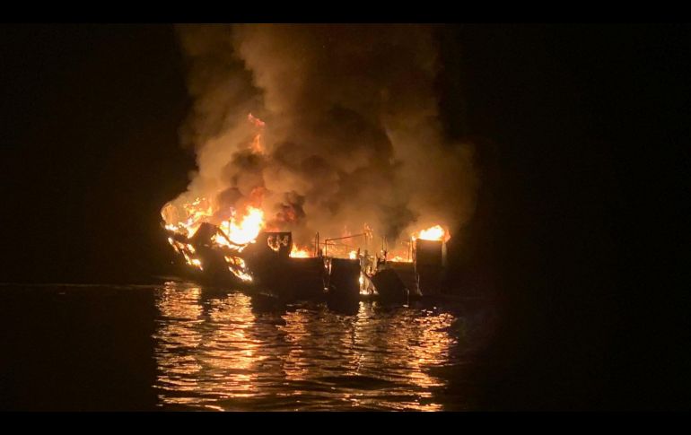 Otras 14 personas continúan desaparecidas en la isla de Santa Cruz, reportan medios de Los Ángeles. AFP / M. Eliason