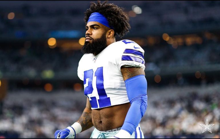 ''Zeke'' se ausentó todo el campamento de entrenamiento y no realizó la pretemporada con los Vaqueros; viajó a Los Cabos, Baja California, y ahí se preparó físicamente por cuenta propia. TWITTER / @dallascowboys
