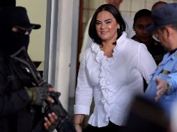 Fotografía de archivo que muestra a la ex primera dama de Honduras, Rosa Elena Bonilla, a su llegada al Tribunal de Sentencia en materia de Corrupción, en Tegucigalpa. EFE/G. Amador