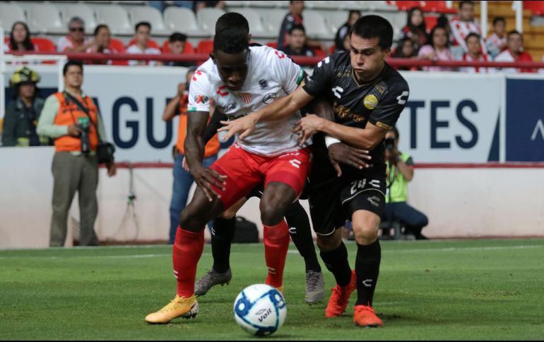 El ecuatoriano Kevin Mercado fue un dolor de cabeza para los astados, pero no pudo concretar la anotación. IMAGO7/J. Muro