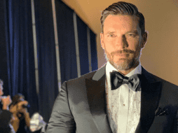 Julián Gil hice un llamado para que se cuestione a la directora del Centro de Convivencia, quien hace unos días le otorgó el permiso para que pudiera tomarse fotos con su hijo.INSTAGRAM / @juliangil