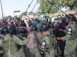 Africanos vandalizan nuevamente estación migratoria en Tapachula