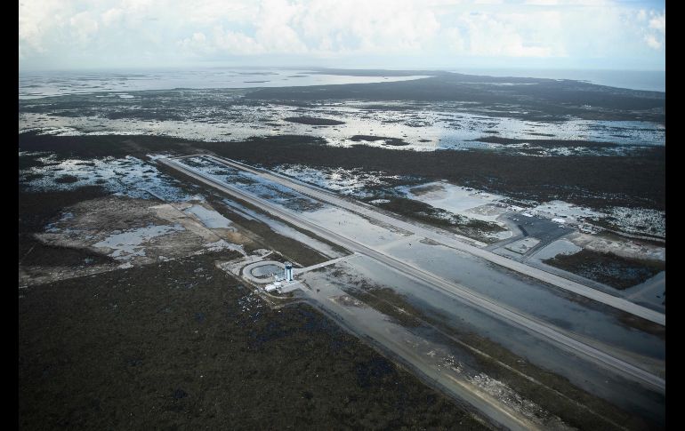 El aeropuerto en Abaco. AFP/B. Smialowski