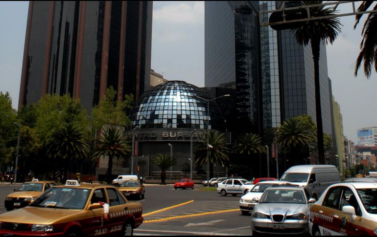 Los mercados accionarios presentan movimientos positivos.