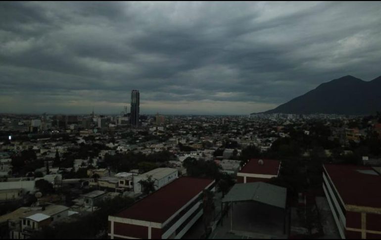 Autoridades indican que queda a consideración de los directores la posible suspensión de las mismas en caso de daños presentes en planteles. TWITTER / @PC_NuevoLeon