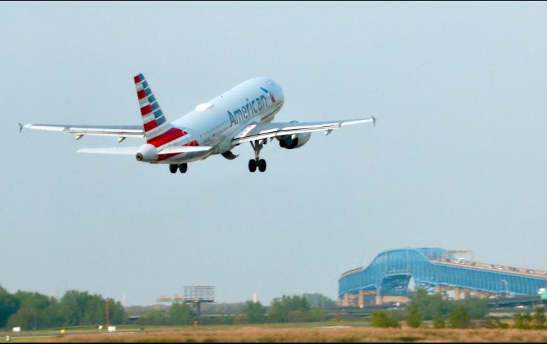 La aerolínea dijo que cooperó plenamente con la investigación y que el avión afectado por la maniobra del mecánico fue puesto fuera de servicio y sometido a una estricta revisión. AFP/ARCHIVO
