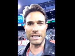 El argentino se asombró por descubrir que en la cancha de futbol americano pudieran jugar las Selecciones de México y EU. TWITTER