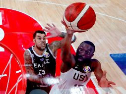 Kemba Walker lideró el ataque de Estados Unidos al aportar 15 puntos. AFP/N. Guan