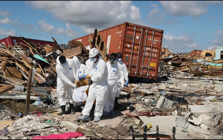 El huracán dejó a 70 mil habitantes sin vivienda. AP/F. Llano