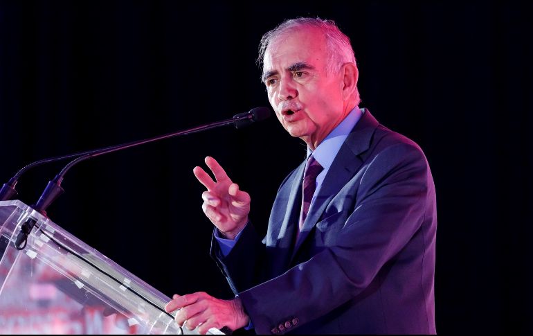 Alfonso Romo mencionó que se ha acordado que el Estado produzca 54 % de la energía eléctrica y el sector privado el restante 46 %. EFE/J. Méndez