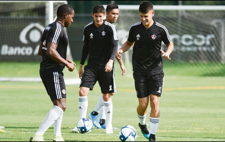 El buen ambiente impera en el seno rojinegro y la confianza está a tope de cara al duelo frente al Guadalajara. IMAGO7