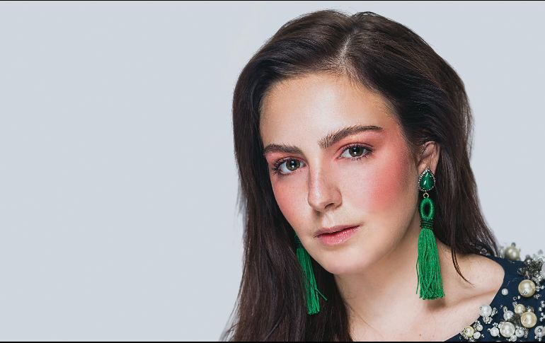 La actriz estrena este viernes 13 de septiembre la serie “Monarca”; se podrá ver vía Netflix. CORTESÍA