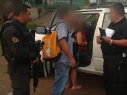 Poco antes de las 08:00 horas, policías del Estado localizaron la camioneta robada en la colonia Lomas del Río Verde. ESPECIAL