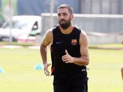 Los hechos juzgados se remontan a octubre de 2018, cuando el turco se peleó en una discoteca con el cantante Berkan Sahin, que lo acusó de haber acosado a su mujer. TWITTER / @ArdaTuran