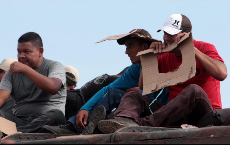 Personal del INM trasladaron a los centroamericanos a las oficinas regionales en el municipio de Reynosa, donde será revisado su estatus legal. NTX / ARCHIVO