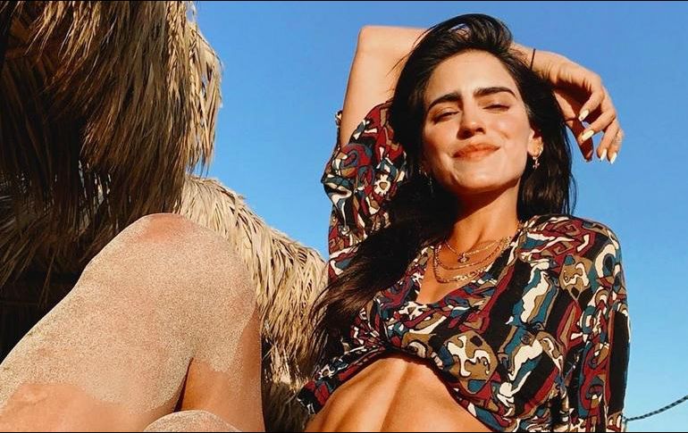 Bárbara advierte a las personas que se están destruyendo al irse de 