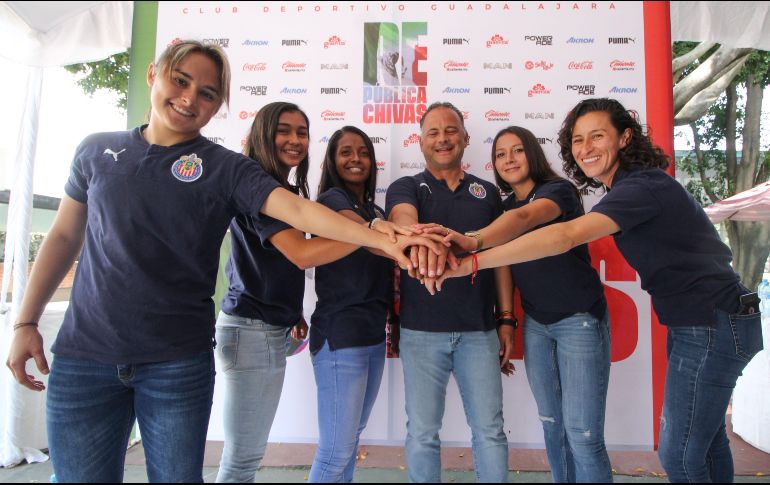 Chivas Femenil tuvo su día de medios de cara al Clásico Nacional ante América. Imago7 / F. Meza