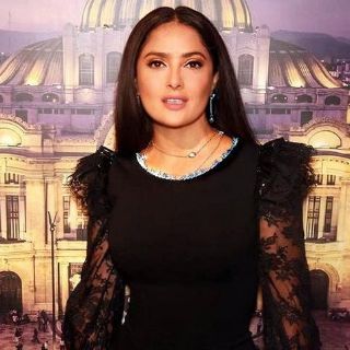 Es momento de luchar porque las cosas mejoren: Salma Hayek