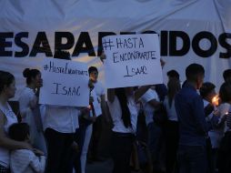 Se manifiestan por joven desaparecido de La Barca