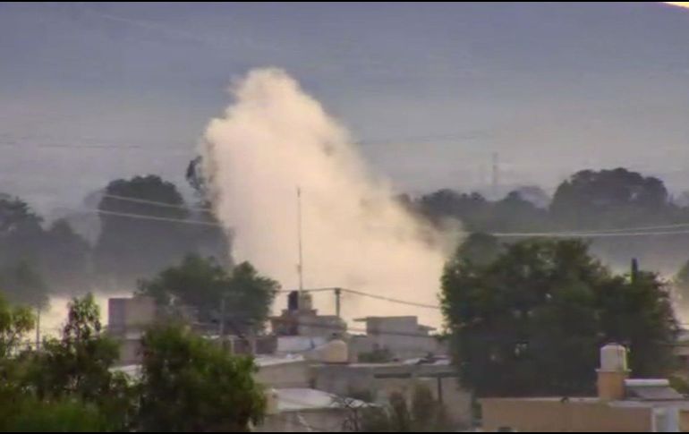 Autoridades pidieron evitar la zona de la fuga y extremar precauciones. TWITTER@SS_Edomex