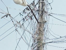 Retrocede CFE en combate al robo de luz