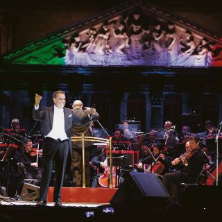 Celebran con orquesta, bolero y son