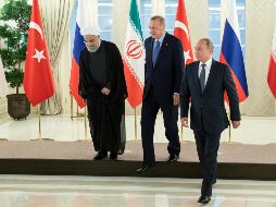 La actual cumbre es la quinta reunión trilateral entre Erdogan, Rohaní y Putin. AP/P. Golovkin