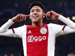 Edson Álvarez se convirtió en el primer mexicano en anotar en su debut en Champions League. EFE / M. Van Steen