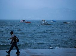 La tormenta tropical “Mario” se localiza a 870 kilómetros al suroeste de Punta San Telmo, Michoacán. EFE / D. Guzmán
