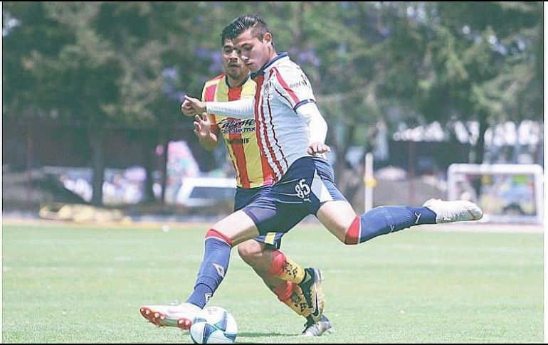 El jugador cruzará el charco gracias a las gestiones de Amaury Vergara. FACEBOOK / BRYAN SALAZAR