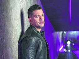 El cantante durante la grabación de su video “¿Qué somos?”, tema con vena romántica. CORTESÍA