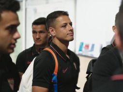 El delantero mexicano viajó a Azerbaiyán para el estreno del Sevilla en Europa League. @SEVILLAFC