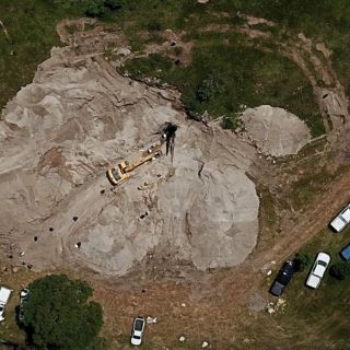 La Fiscalía exhuma 123 cuerpos de 27 fosas este año en Jalisco