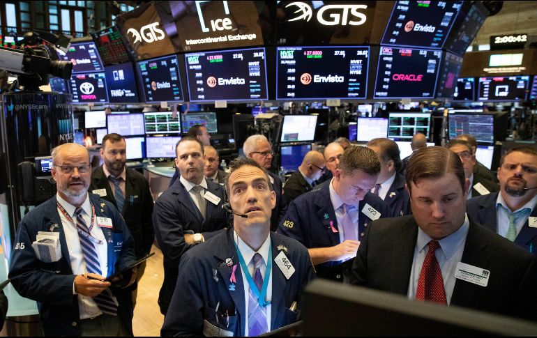 El NYSE Composite asciende 34.20 puntos, al ubicarse en 13 mil 153.51 unidades. AP / M. Lennihan