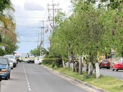 Se dice que al menos otros dos delincuentes escaparon, dejando atrás la camioneta en la que viajaban. ESPECIAL