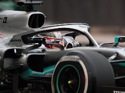 Tras haber sido tercero por la mañana, el piloto de Mercedes superó al neerlandés Max Verstappen (Red Bull Racing), que había sido el mejor en la primera sesión. EFE / W. Woon