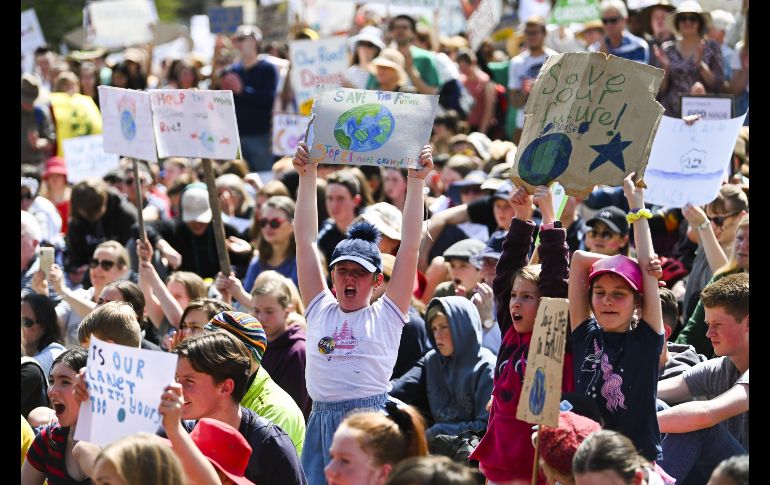 Jóvenes en Canberra, Australia. EFE/EPA/L. Coch