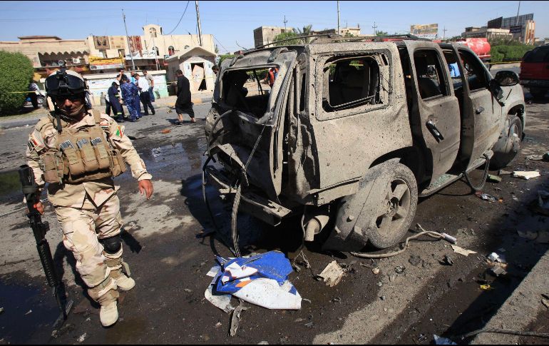 Fuerzas de seguridad acudieron al lugar del atentado para atender a las víctimas, entre las que se encuentran mujeres y niños. AP/ARCHIVO