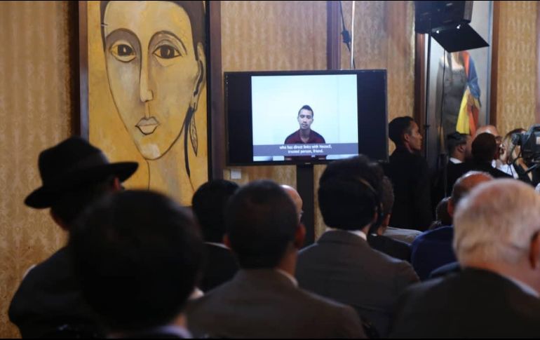 Posso Pedroso mencionó que las fotografías de Guaidó con criminales eran una garantía para sus operaciones en caso de que éste llegara a ser presidente de Venezuela. TWITTER/CancilleriaVE