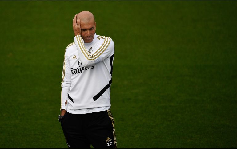 ''No me siento cuestionado por el club, al revés. Hasta el último momento, la fuerza de todos es respaldar a la gente que está dentro y si no estoy respaldado, mejor salir'', dijo. AFP / ARCHIVO