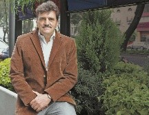 Enrique Serna. El escritor nos habla sobre su más reciente libro publicado bajo el sello de Alfaguara. ESPECIAL / SUN