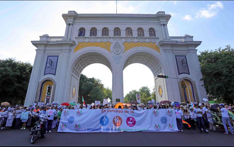 Además de algunas confrontaciones verbales entre colectivos, la manifestación se realizó sin incidentes mayores. SUN