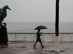 El Gobierno de Jalisco seguirá trabajando para que las familias afectadas puedan recuperarse de los estragos causados por el huracán “Lorena”, que ayer se degradó a tormenta tropical. EFE/F. Pérez