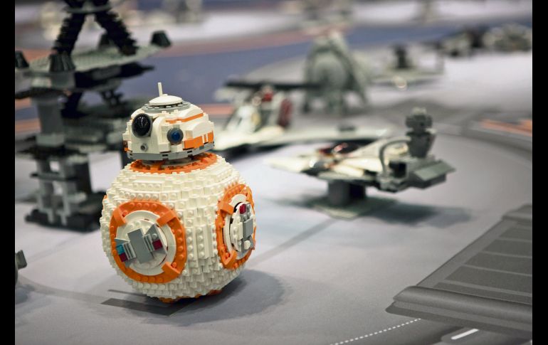Las piezas les permitirán a los pequeños crear mundos fantásticos como el de “Star Wars”. CORTESÍA